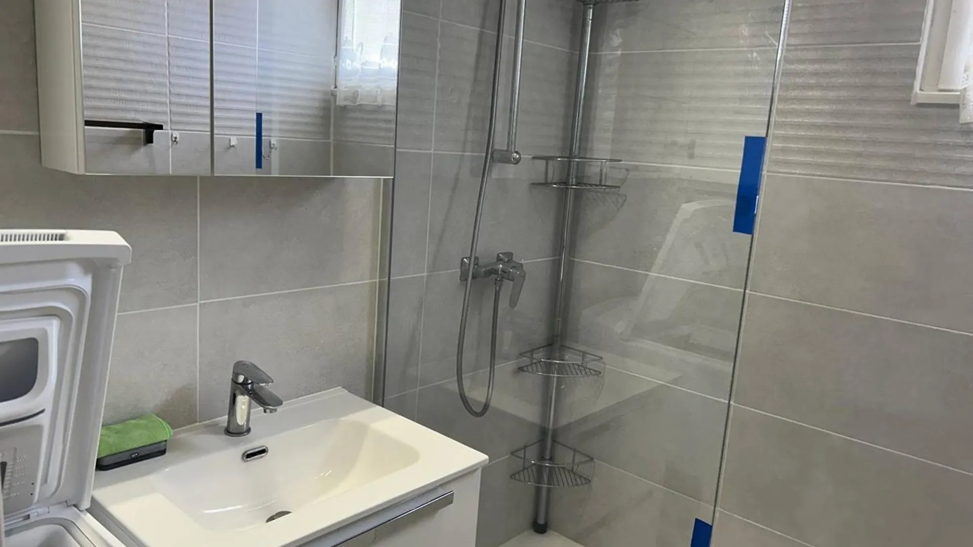 Appartement T2 Proche Plage Et Commerces, 4 Couchages, Bormes-Les-Mimosas - Fr-1-251-765 Apartmán